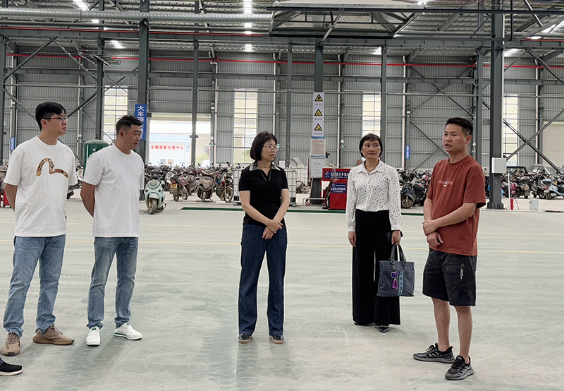 è³å·å¸å¯å·ç¤æèªæ²»ç¸£æ¿åååâå§å¡ä¼æ¥­æåå­£âï¼ç²¾æºå©åè³å·ä¼æ¥­é«è³ªéç¼å±