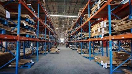 å·¥å» åºèå¯è¨ èå¦»å­ææå®å¶çæ³å®¶ï¼é¶éä»¶é·å®è¦è