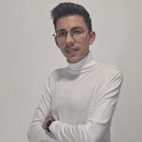 Developer sharing their experience with GoCodeo, highlighting AI-driven productivity, seamless coding, and testing.