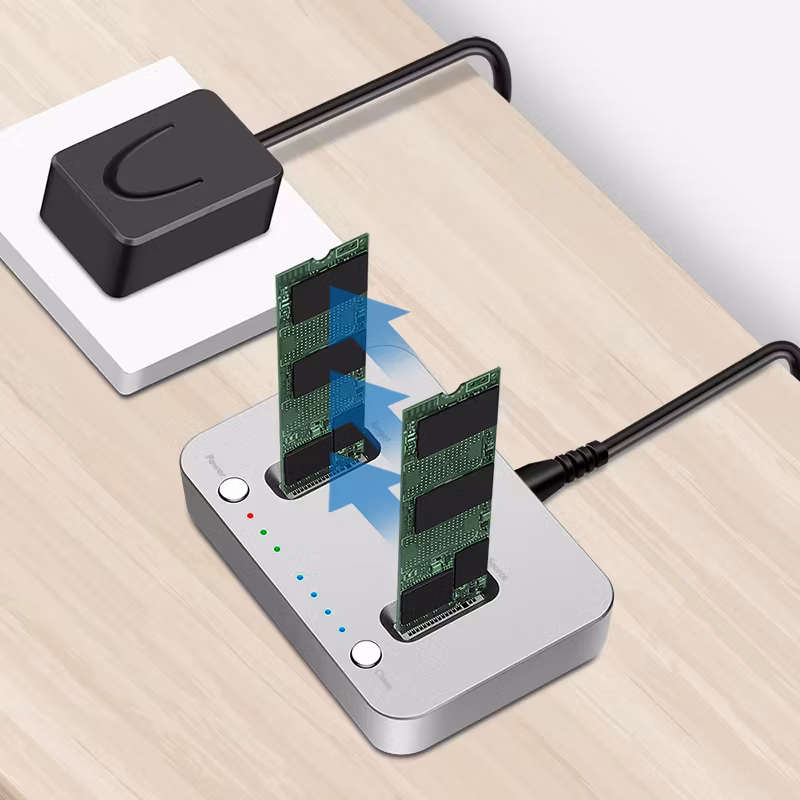LOGILINK Dual M.2 NVMe SSD-dokkingstasjon, frakoblet klon, USB 3.2 Gen 2, sølv