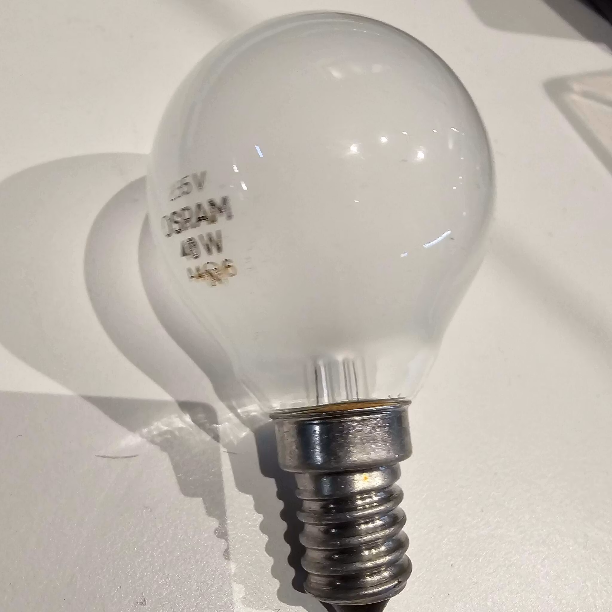 Osram 40w 235v e14 halogen lyspære