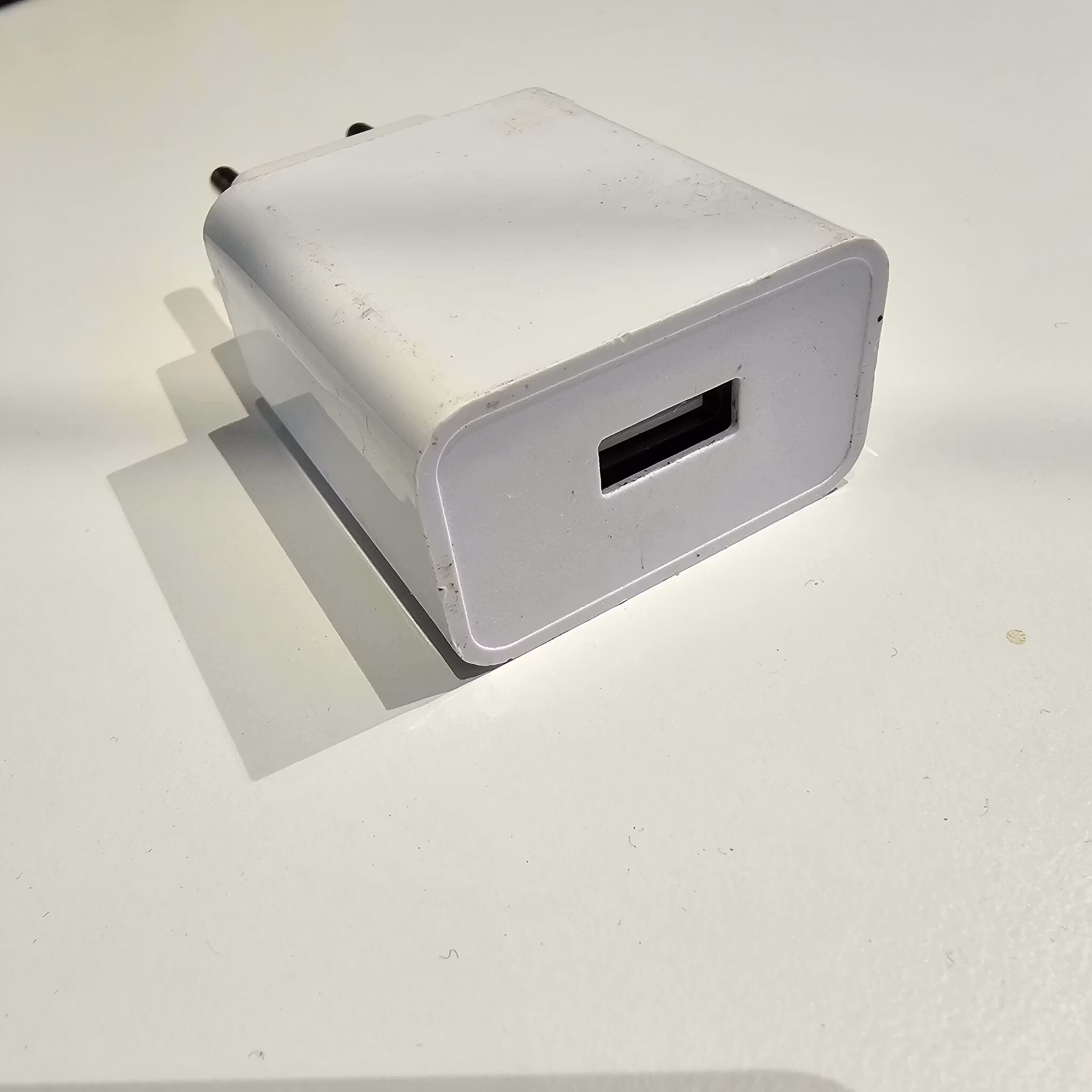 Strømadapter 5V 2A USB-A
