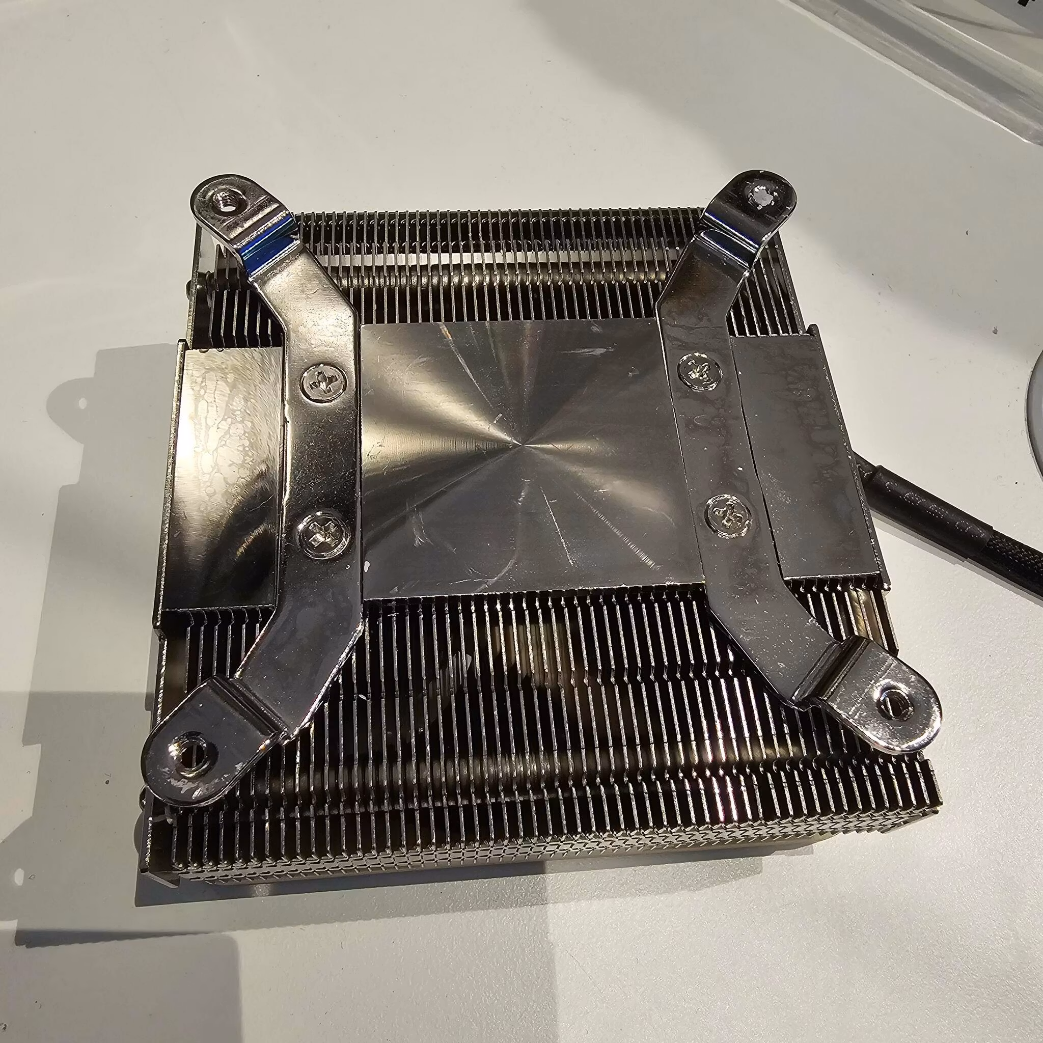 Noctua CPU kjøler 4pin connector