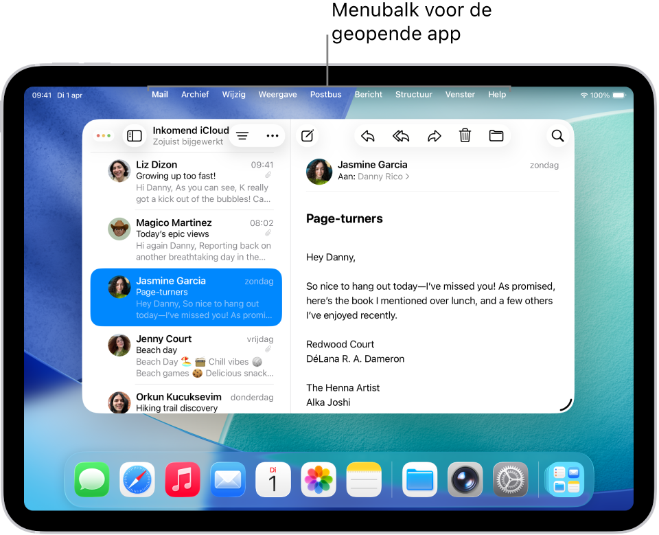 De Mail-app is geopend op het iPad-scherm, met bovenaan de menubalk.