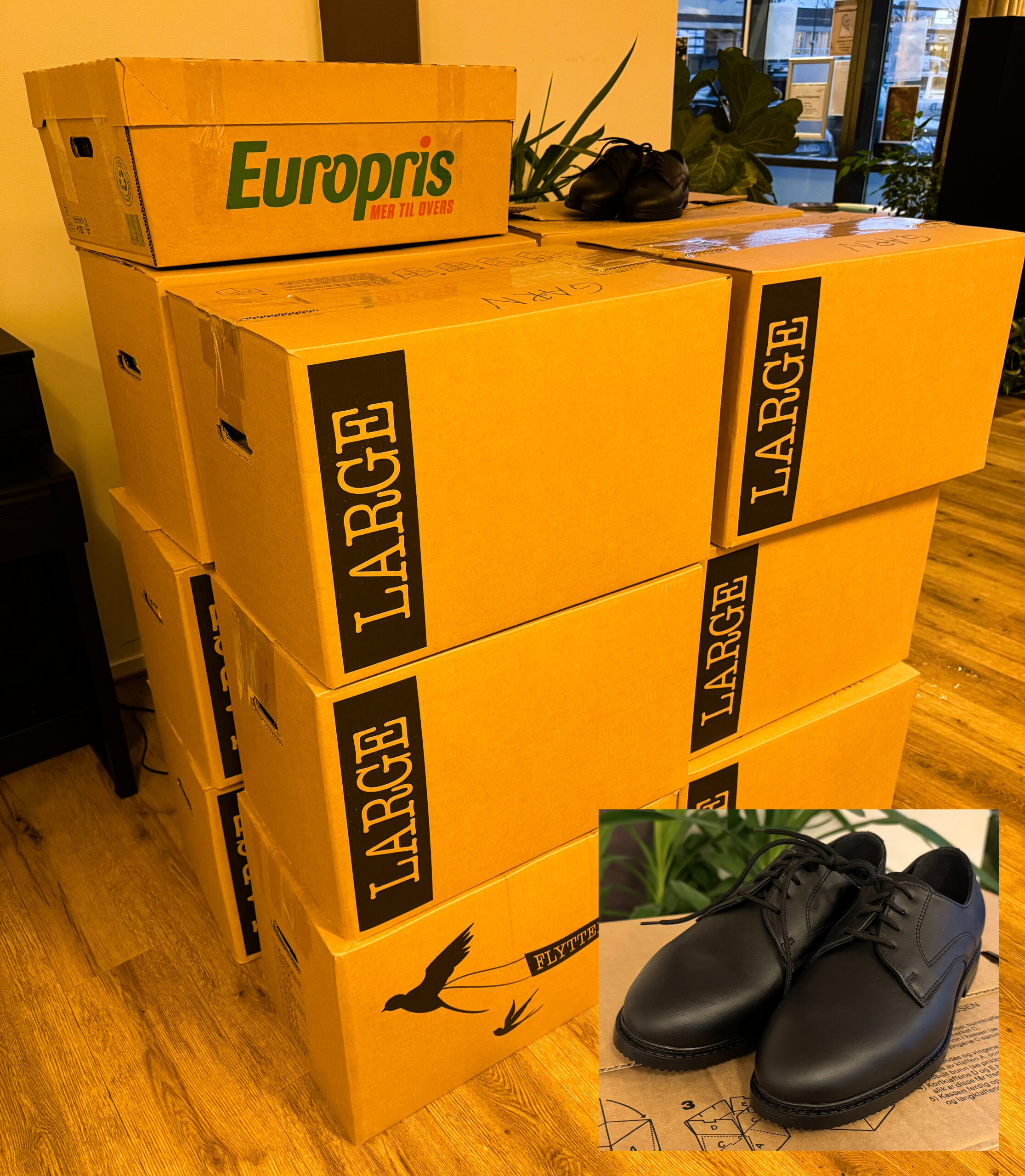 Giverglede på Hitra: Fra klær og sko til brannbiler for Ukraina