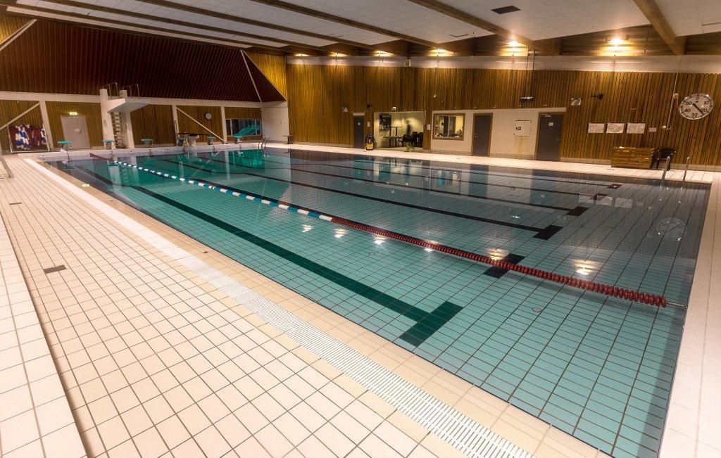 Møglestu svømmehall bilde av basseng