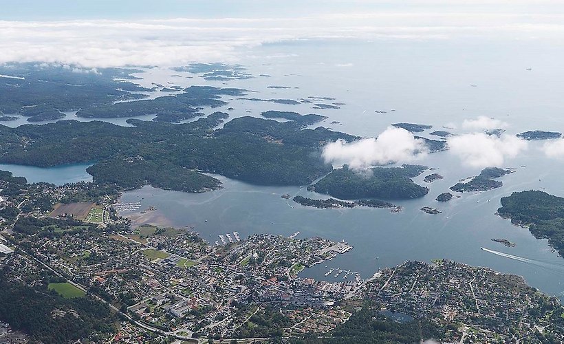 Flyfoto av Lillesand